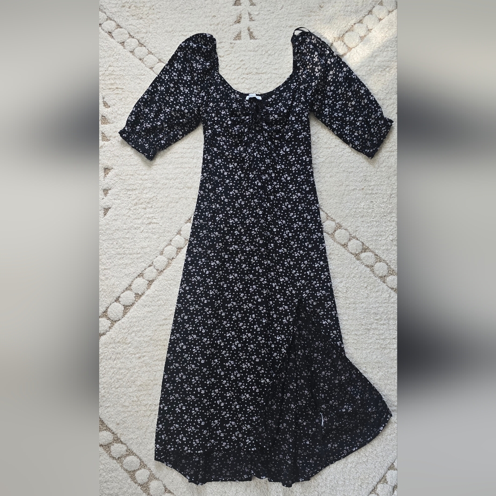 Hollister Black and White Floral Long Sleeve Dress